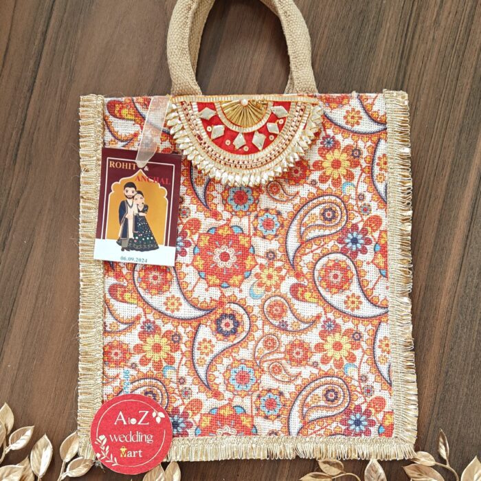 Exquisite Designed Jute Gifting Bag with Zip (10 x 12 x 4 Inches) <br><br>Design: GB010