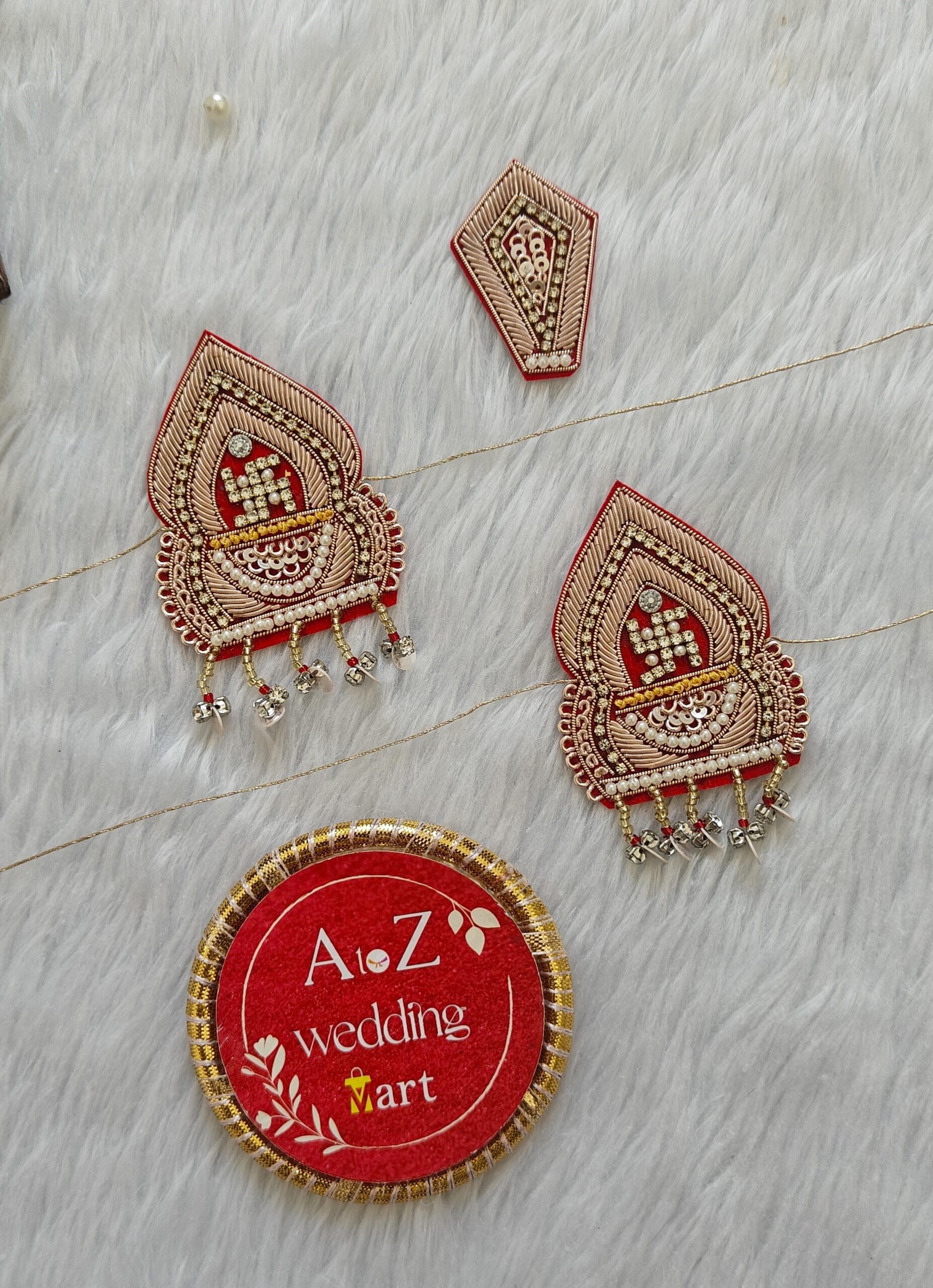 Modern red and gold Mauri for Bihari wedding